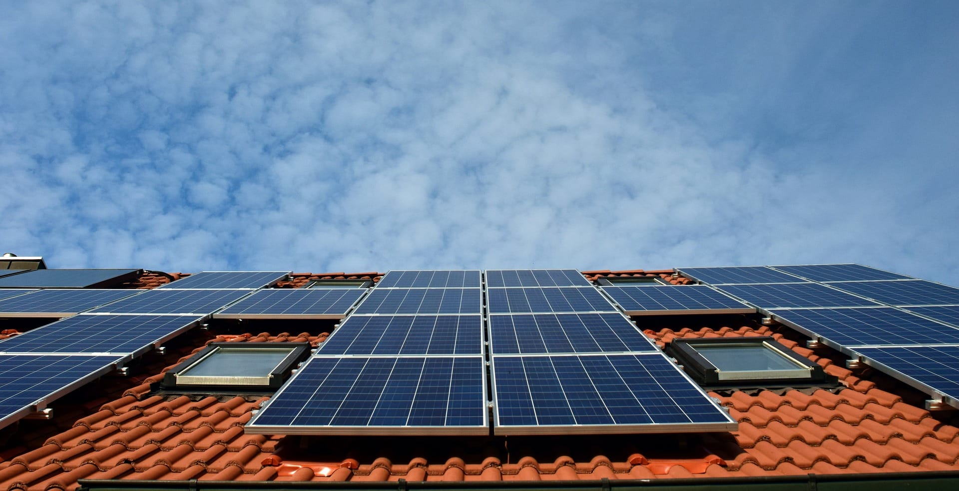 5 Tips to Embrace Solar Energy and Reduce Your Energy Bill